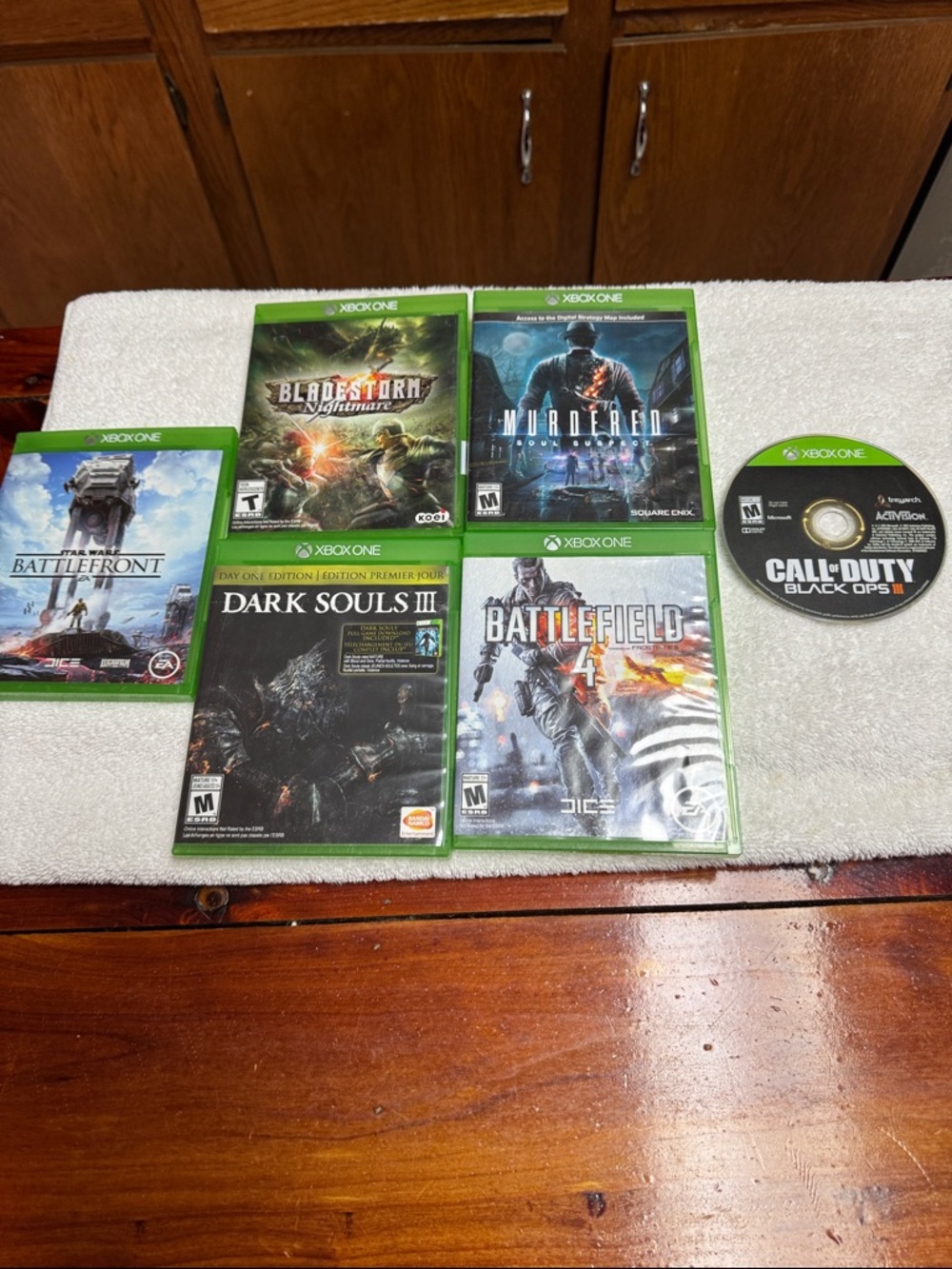 Xbox One Game Bundle - Green Case Collection